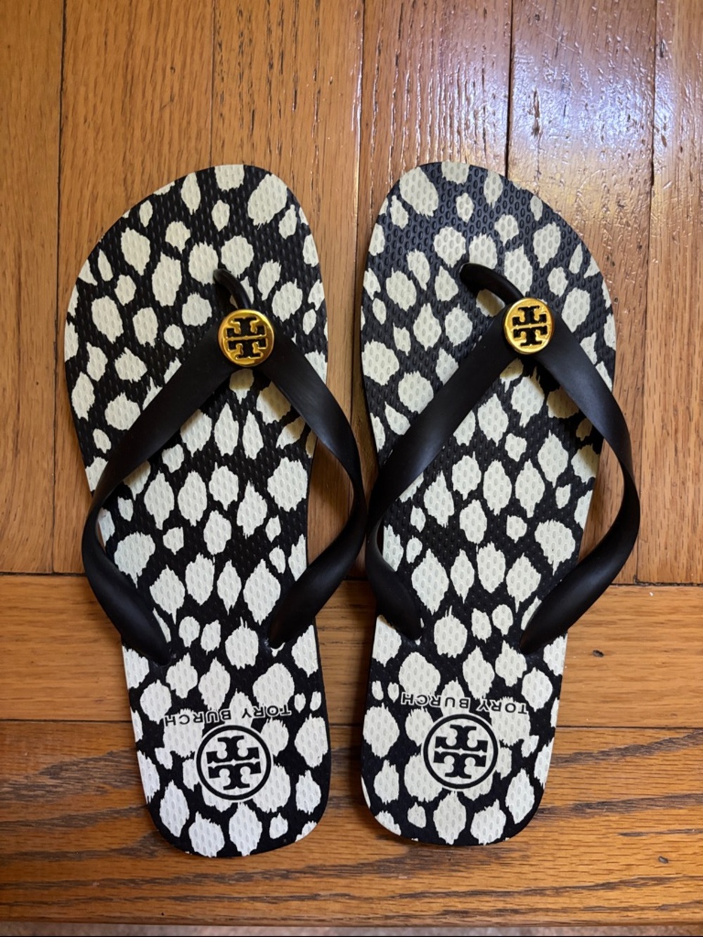 Tory Burch Black and White Black Flip Flops brand new size 8